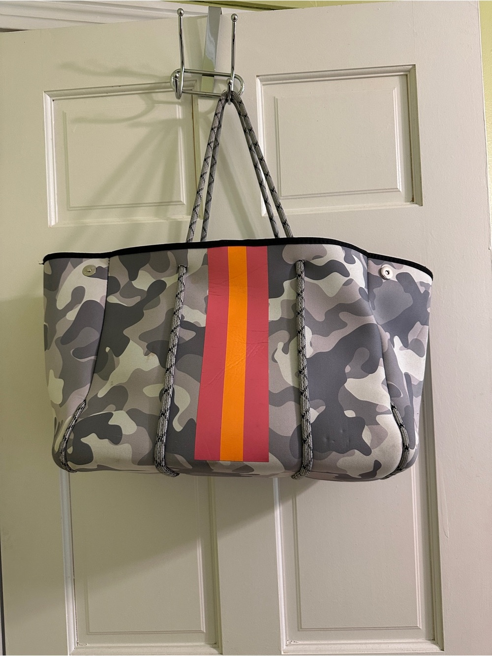 Parker & Hyde Neoprene Tote